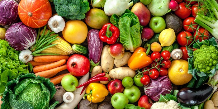 Achieve Radiant Skin with a Balanced Diet